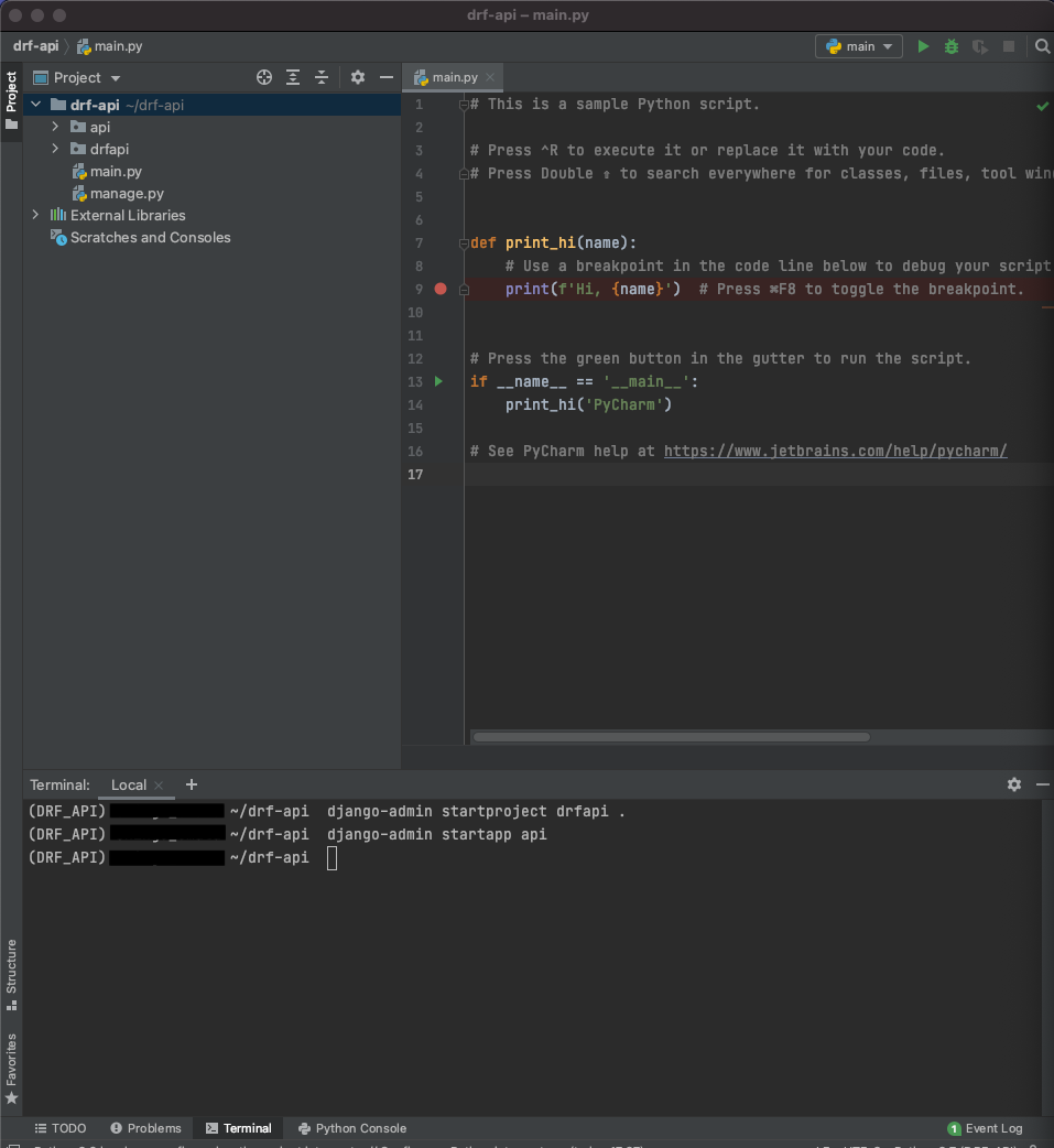 apiというフォルダが自動生成されている